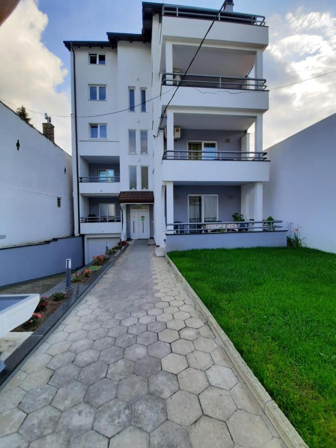 Divizija Lux Apartments Belgrad Dış mekan fotoğraf