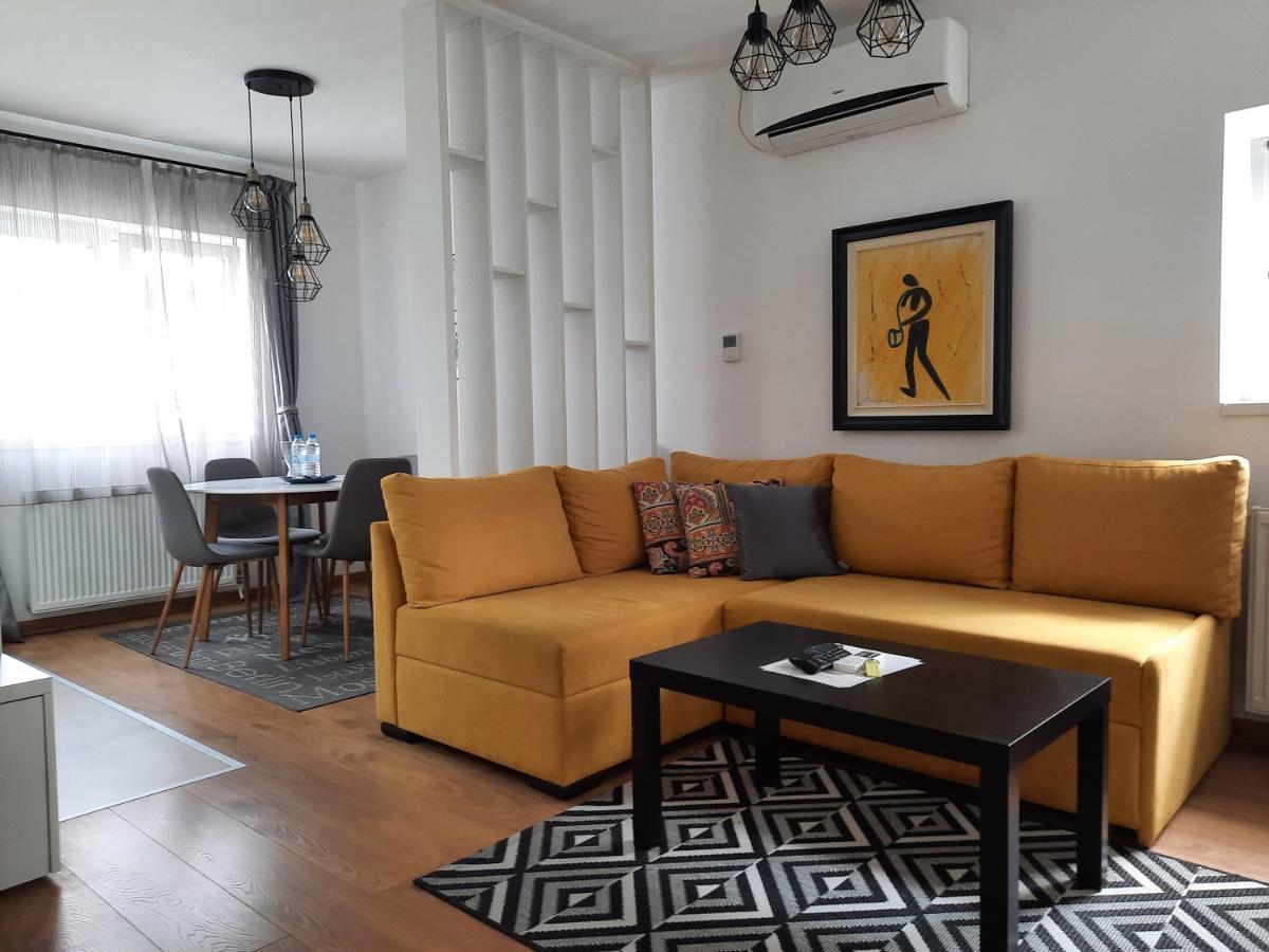Divizija Lux Apartments Belgrad Oda fotoğraf