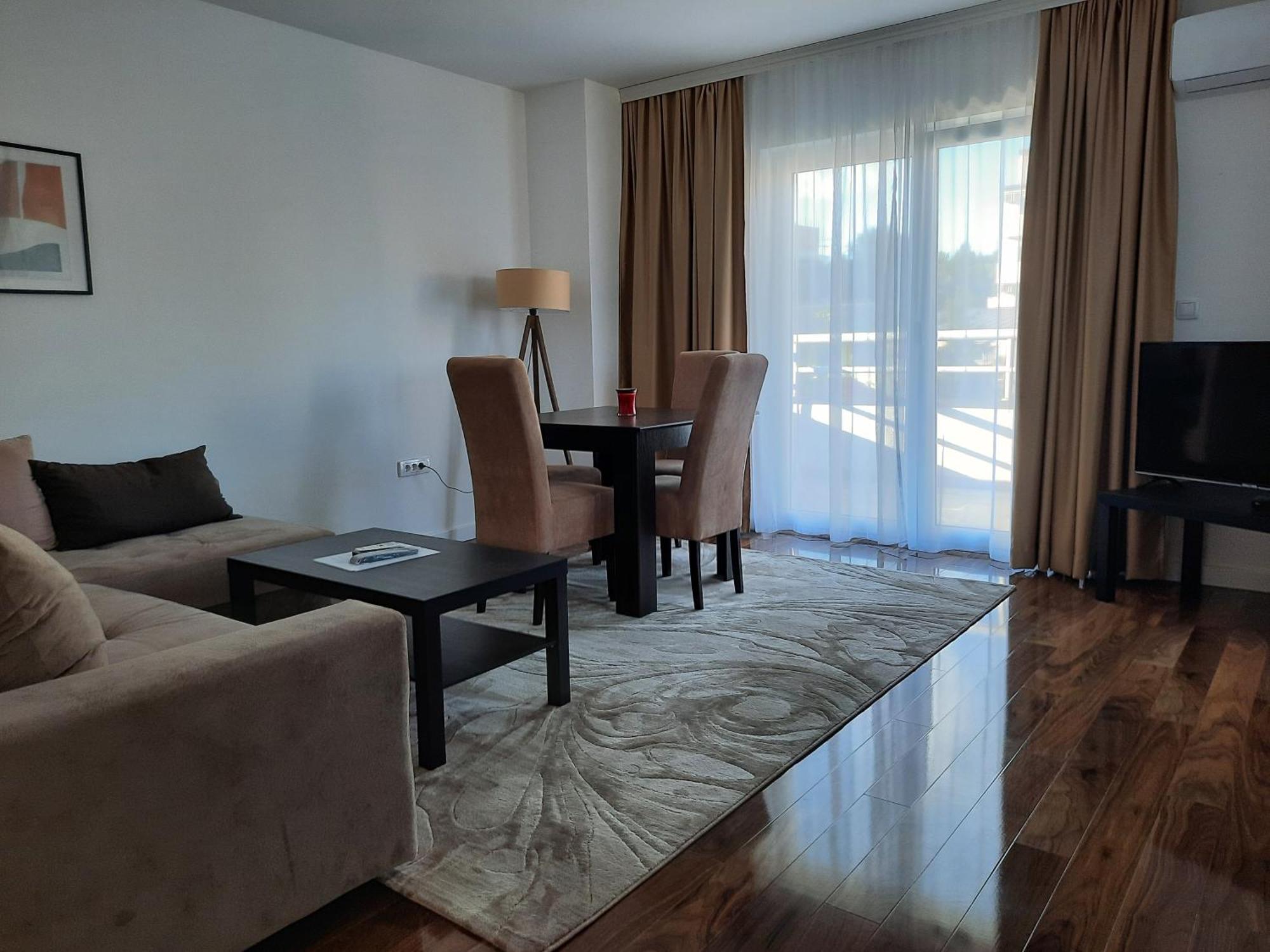 Divizija Lux Apartments Belgrad Oda fotoğraf